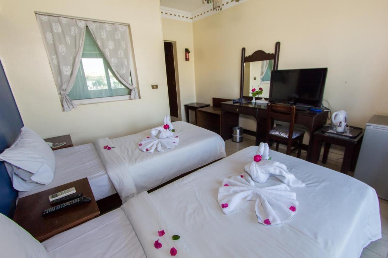 Philae Hotel Aswan Exterior foto